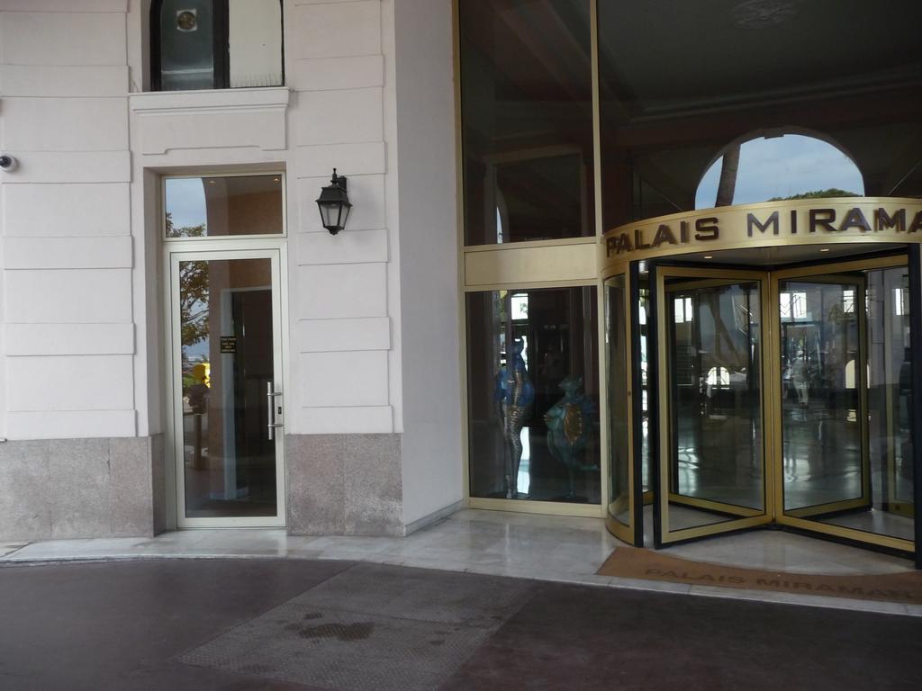 Cannes, Croisette, Palais Miramar Екстер'єр фото
